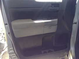 2010 TOYOTA TUNDRA, SILVER, EXTD CAB, 4.6L, AT, 2WD,   Z26415